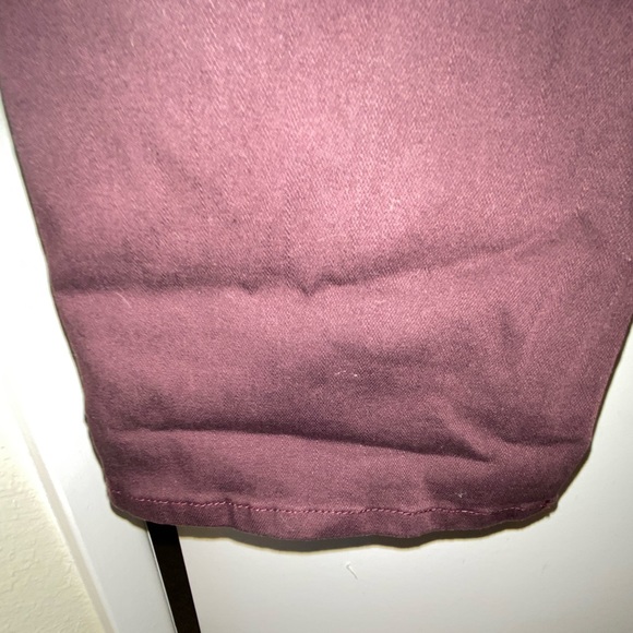 ✨HOST PICK✨Maroon Code Bleu Size 16 Jeans✨ - Picture 14 of 14